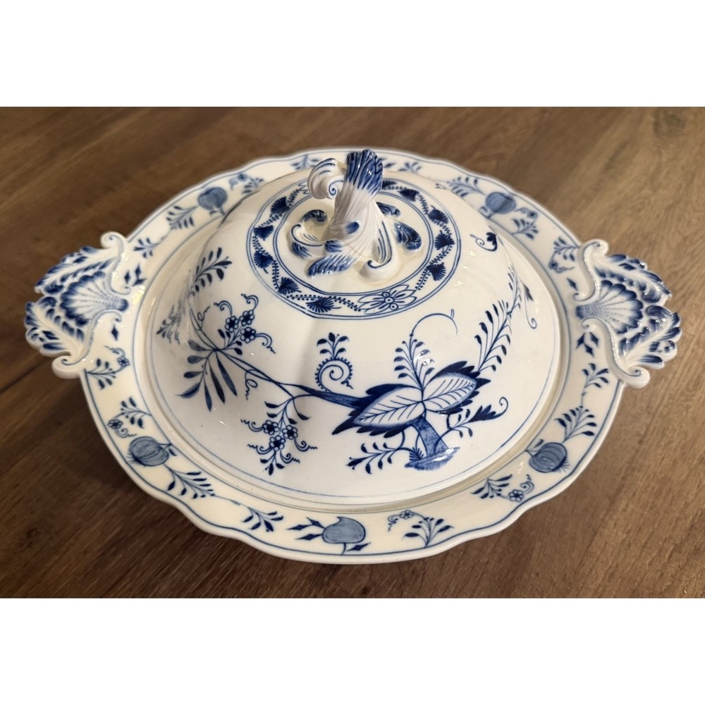 Antique Meissen Blue Onion 12.5" Pedestal Footed Covered Vegetable Tureen Lidded